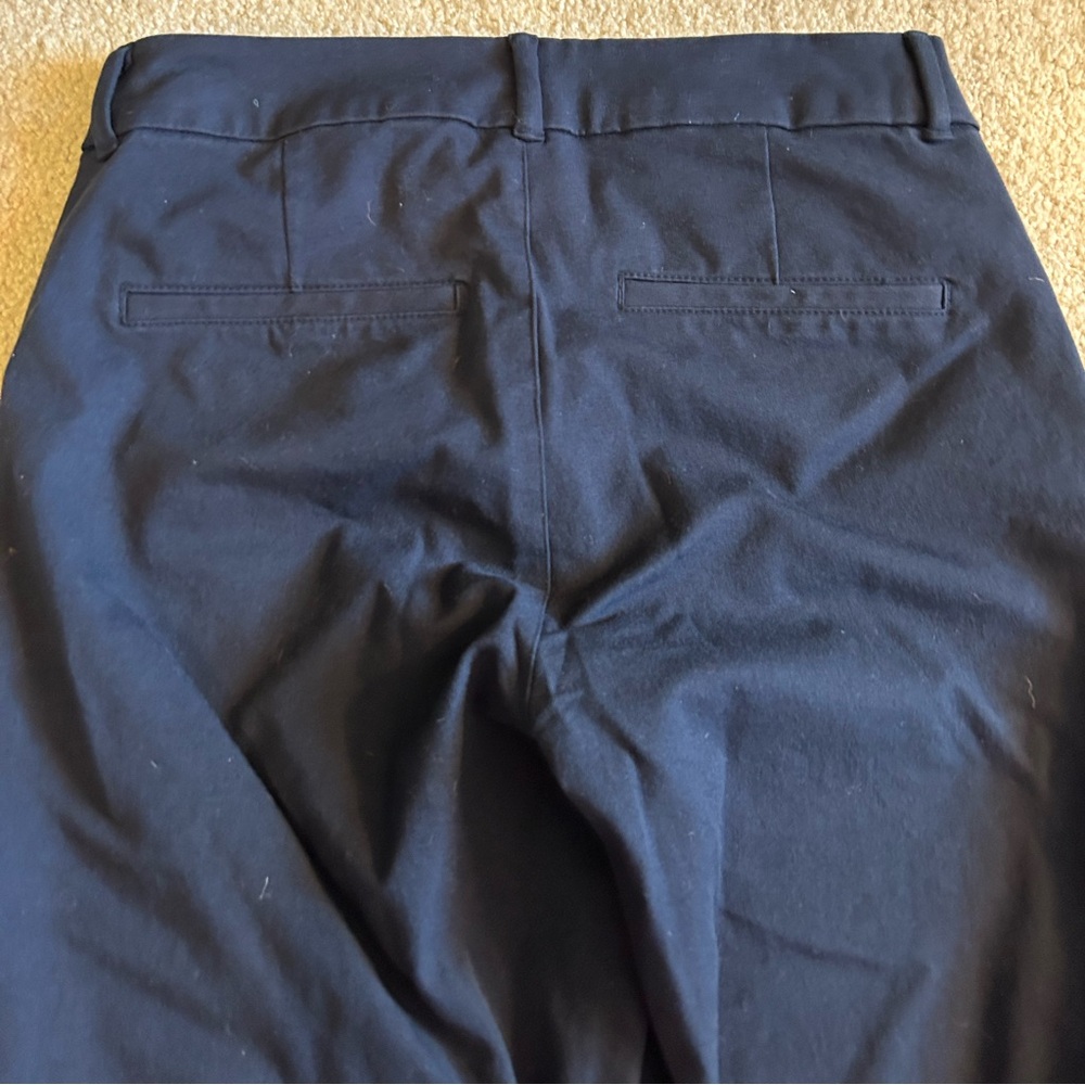 Old Navy Pixie Pants Size 4 - image 2